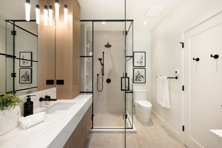 Photo 22 at 1385 19th Street, Ambleside, West Vancouver