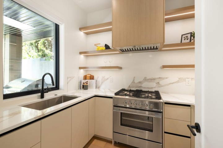 Photo 11 at 1385 19th Street, Ambleside, West Vancouver