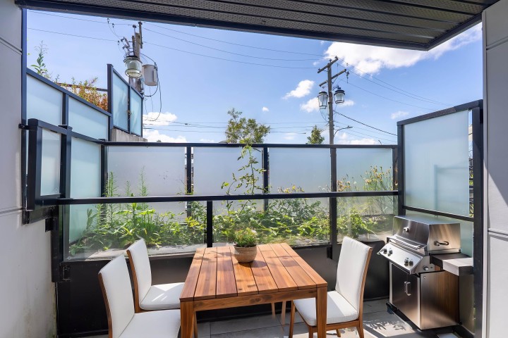 Photo 30 at 207 - 3050 Kingsway, Collingwood VE, Vancouver East