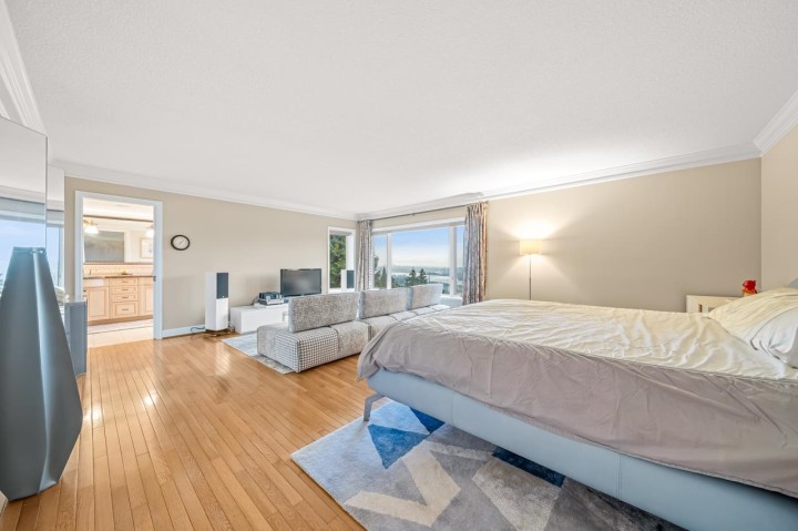 Photo 15 at 2478 Westhill Court, Westhill, West Vancouver