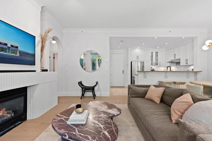 Photo 13 at 113 - 4685 Valley Drive, Quilchena, Vancouver West