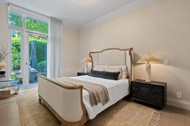 Photo 16 at 113 - 4685 Valley Drive, Quilchena, Vancouver West