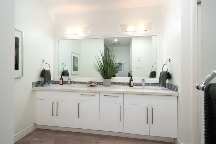 Photo 24 at 706 - 1500 Ostler Court, Indian River, North Vancouver