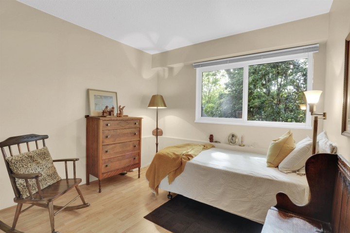 Photo 18 at 104 - 1424 Walnut Street, Kitsilano, Vancouver West