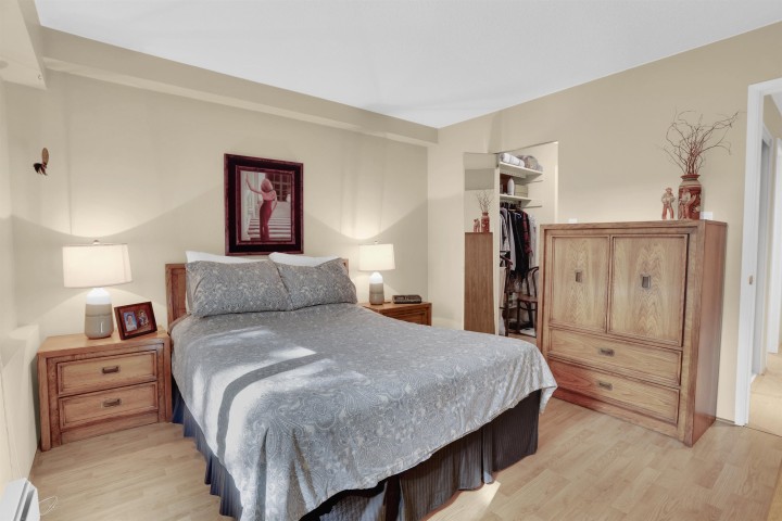 Photo 15 at 104 - 1424 Walnut Street, Kitsilano, Vancouver West