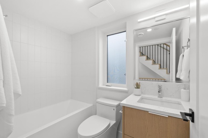 Photo 17 at 202 - 2135 E Pender Street, Vancouver East