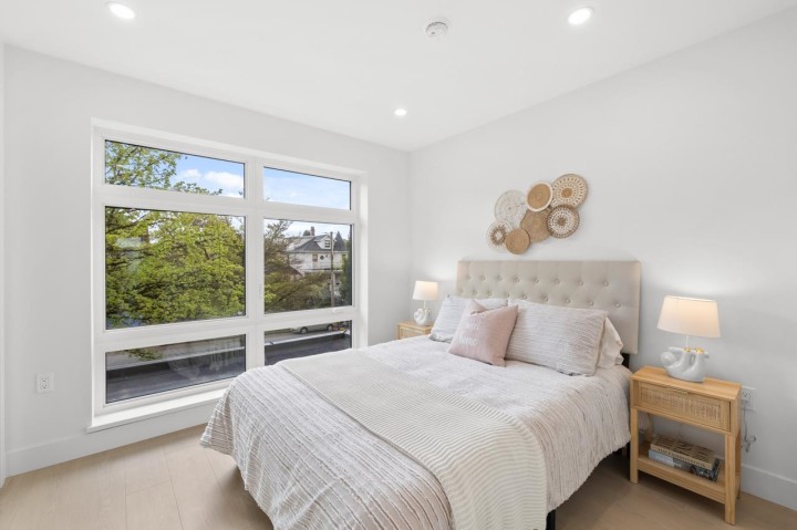 Photo 15 at 202 - 2135 E Pender Street, Vancouver East