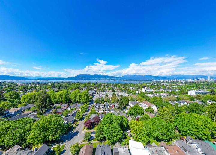 Photo 18 at 3285 W 12th Avenue, Kitsilano, Vancouver West