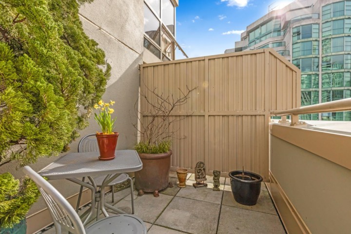 Photo 12 at 1404 - 819 Hamilton Street, Vancouver West