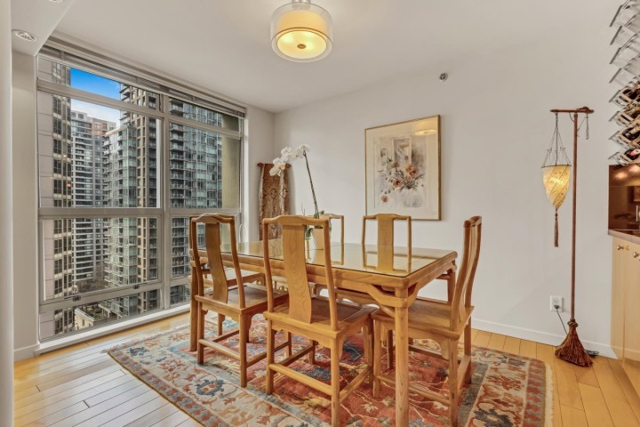 Photo 10 at 1404 - 819 Hamilton Street, Vancouver West