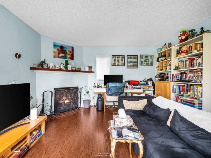 Photo 20 at 1330 W 7th Avenue, Fairview VW, Vancouver West
