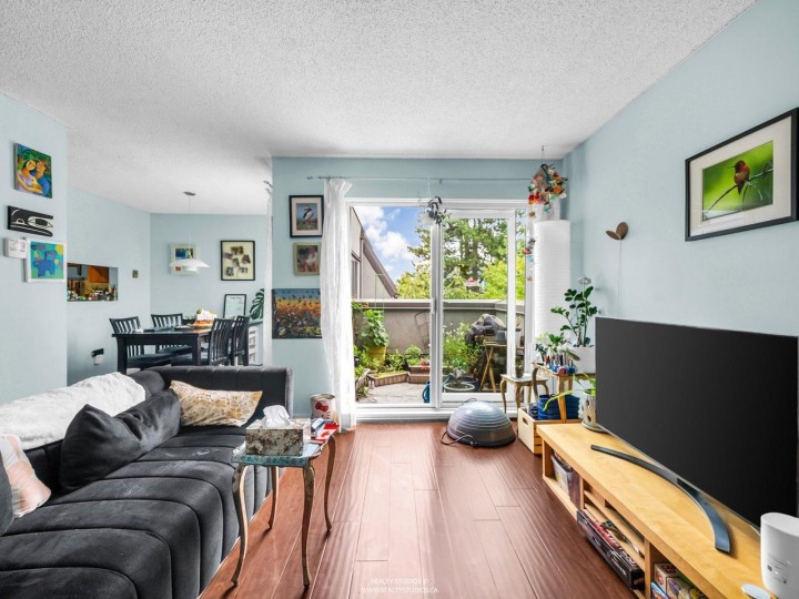 Photo 19 at 1330 W 7th Avenue, Fairview VW, Vancouver West
