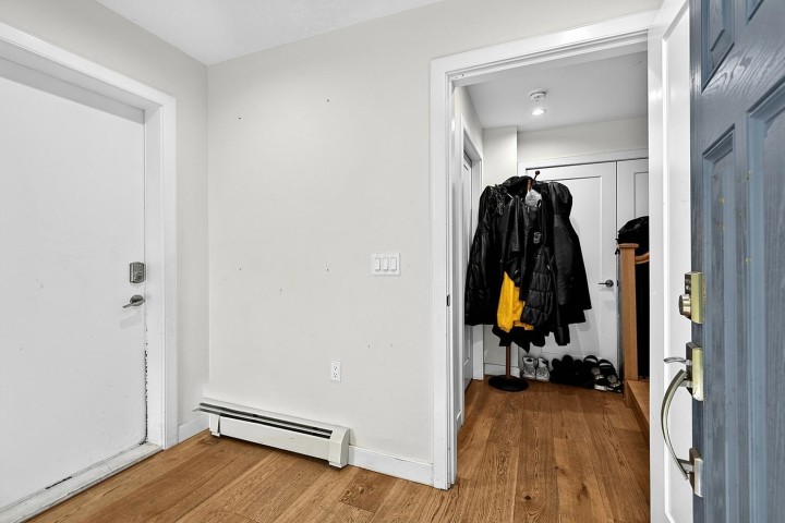 Photo 2 at 5430 Melbourne Street, Collingwood VE, Vancouver East