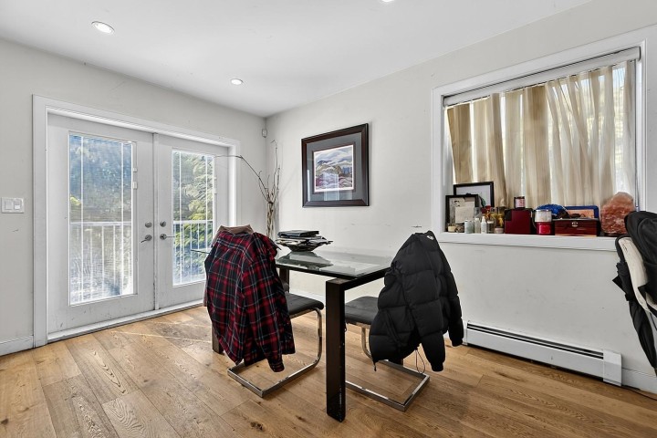 Photo 6 at 5430 Melbourne Street, Collingwood VE, Vancouver East
