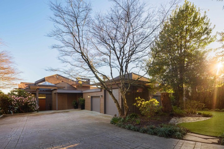 Photo 38 at 3460 Rockview Place, Westmount WV, West Vancouver