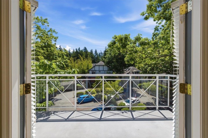 Photo 13 at 308 - 5880 Hampton Place, University VW, Vancouver West