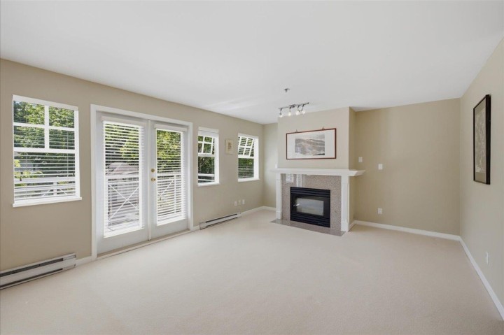 Photo 5 at 308 - 5880 Hampton Place, University VW, Vancouver West