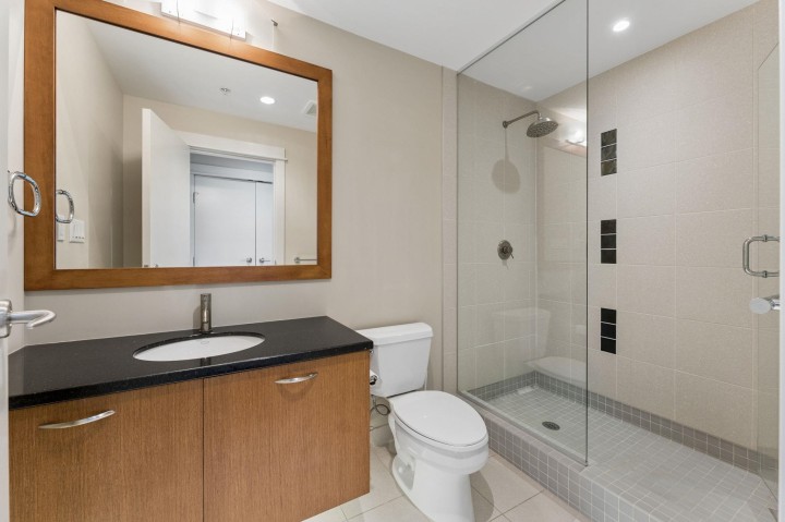 Photo 22 at 902 - 3355 Cypress Place, West Vancouver