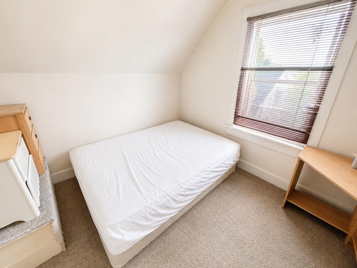 Photo 14 at 1257 E Broadway, Mount Pleasant VE, Vancouver East