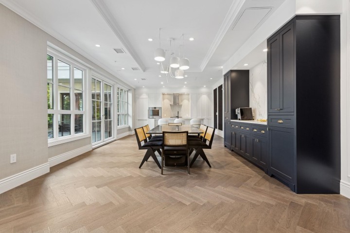Photo 22 at 303 - 2096 W 47th Avenue, Kerrisdale, Vancouver West