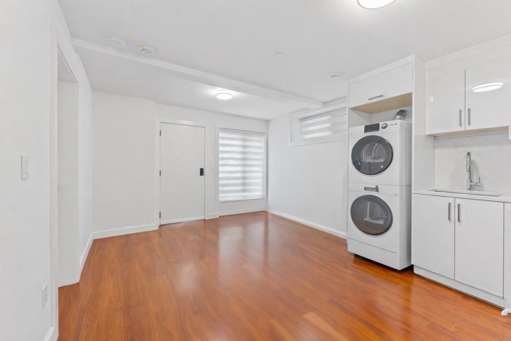 Photo 26 at 2719 E 46th Avenue, Killarney VE, Vancouver East