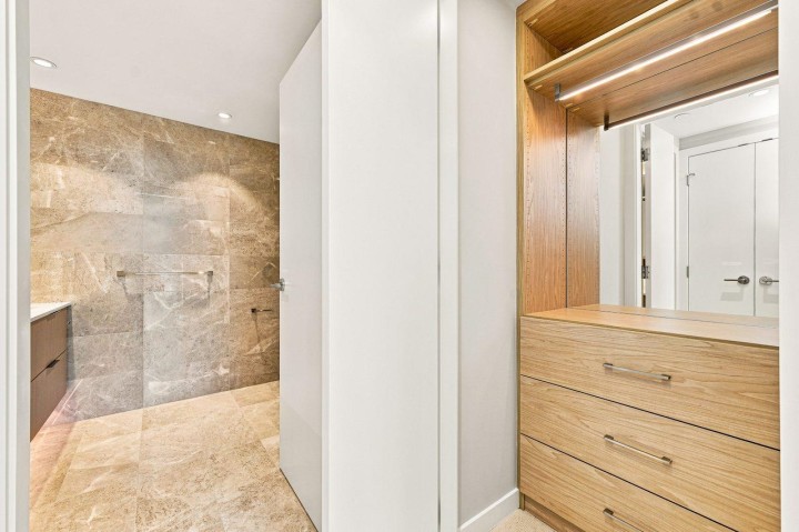 Photo 6 at 601 - 485 W 42nd Avenue, Oakridge VW, Vancouver West