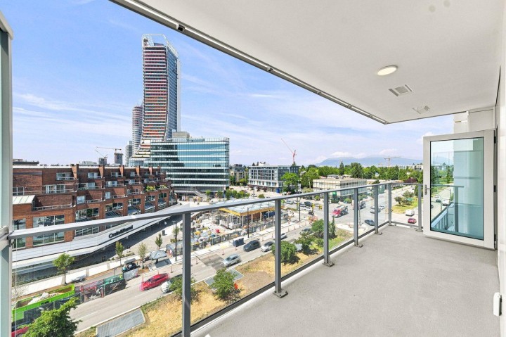 Photo 13 at 601 - 485 W 42nd Avenue, Oakridge VW, Vancouver West