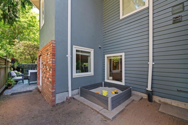 Photo 20 at 218 W 15th Avenue, Mount Pleasant VW, Vancouver West