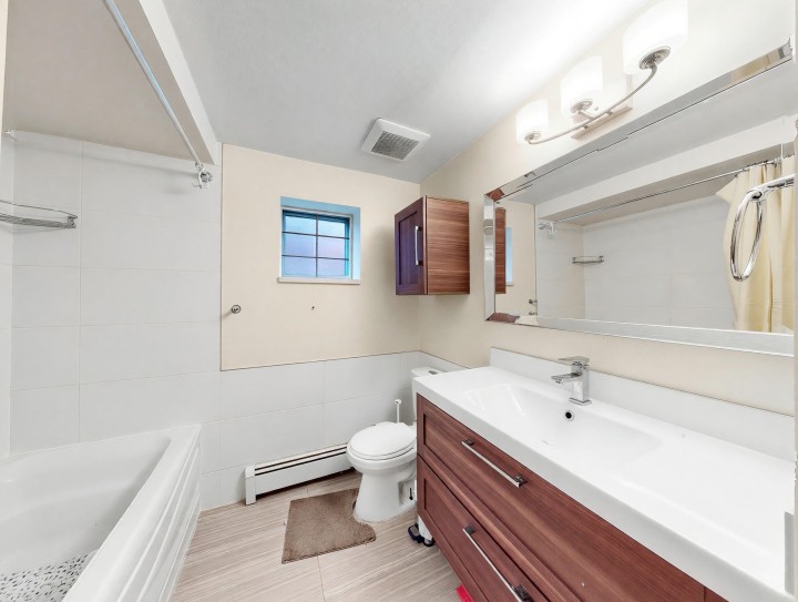 Photo 35 at 6332 Brooks Street, Killarney VE, Vancouver East