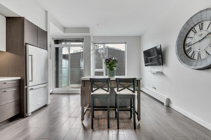 Photo 4 at 721 - 384 E 1st Avenue, Strathcona, Vancouver East