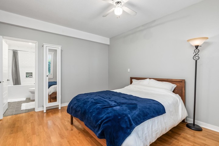 Photo 20 at 204 - 2525 Quebec Street, Mount Pleasant VE, Vancouver East