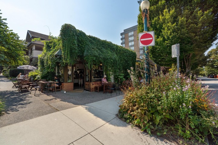Photo 24 at 204 - 2525 Quebec Street, Mount Pleasant VE, Vancouver East