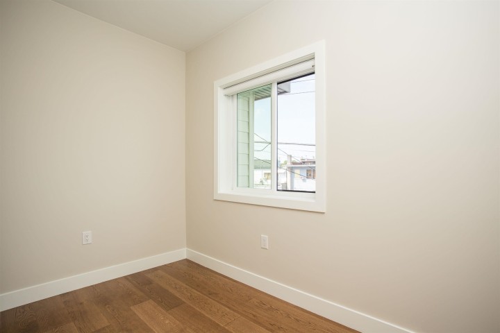 Photo 11 at 2028 E 42nd Avenue, Killarney VE, Vancouver East