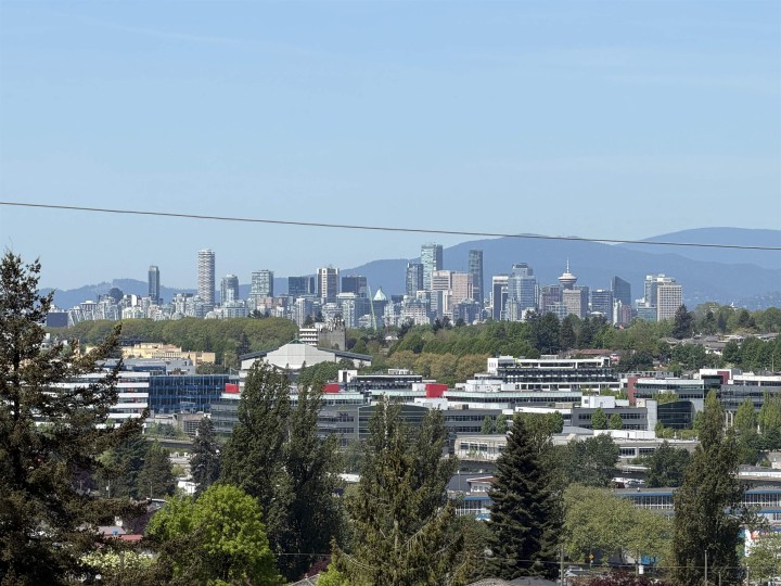 Photo 26 at 3335 Dieppe Drive, Renfrew Heights, Vancouver East