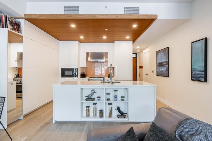 Photo 13 at 408 - 6707 Nelson Avenue, Horseshoe Bay WV, West Vancouver