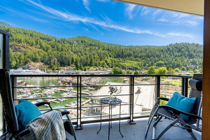 Photo 18 at 408 - 6707 Nelson Avenue, Horseshoe Bay WV, West Vancouver