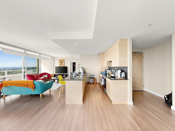 Photo 8 at 3702 - 488 Sw Marine Drive, Marpole, Vancouver West