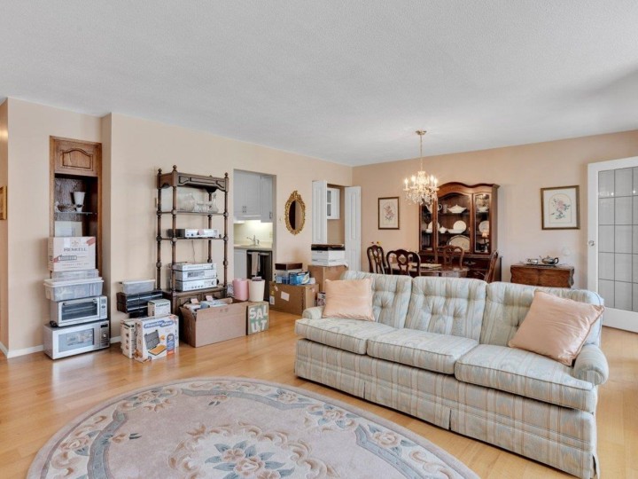 Photo 12 at 206 - 2140 Briar Avenue, Quilchena, Vancouver West