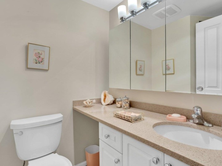 Photo 22 at 206 - 2140 Briar Avenue, Quilchena, Vancouver West