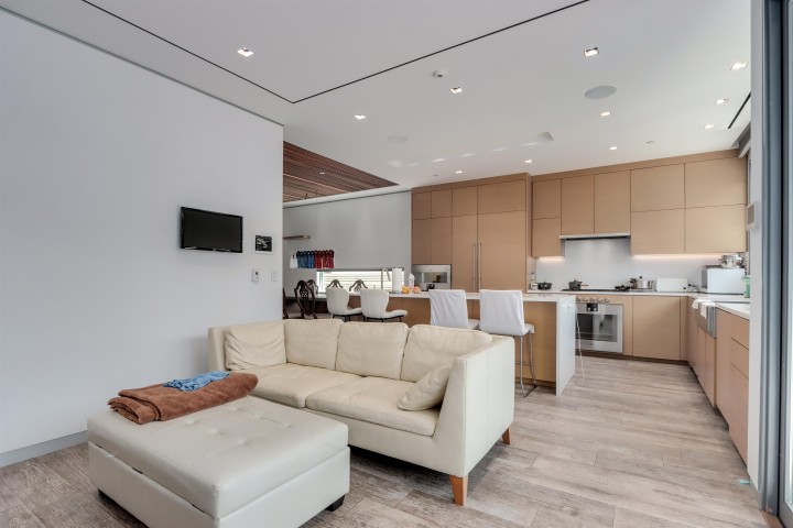 Photo 11 at 4368 W 15th Avenue, Point Grey, Vancouver West