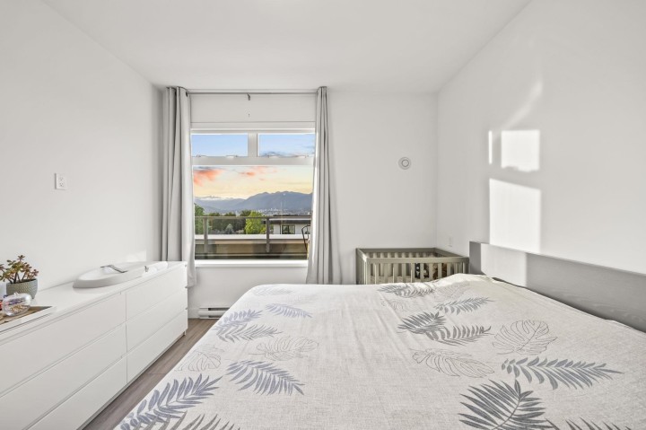 Photo 13 at 408 - 2408 Grant Street, Renfrew VE, Vancouver East