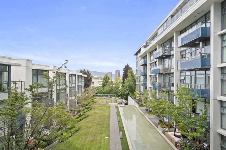 Photo 1 at 342 - 1777 W 7th Avenue, Fairview VW, Vancouver West