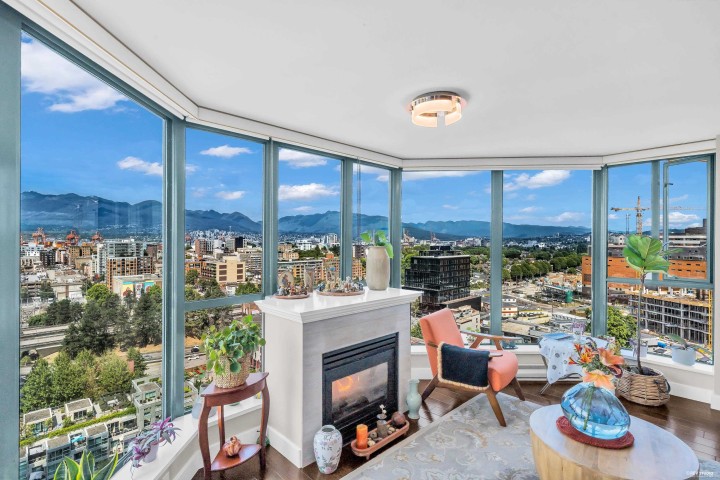 Photo 2 at 1904 - 1088 Quebec Street, Downtown VE, Vancouver East