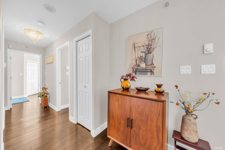 Photo 13 at 1904 - 1088 Quebec Street, Downtown VE, Vancouver East