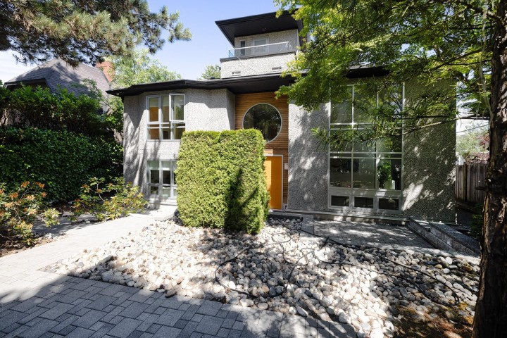 Photo 1 at 4888 Trafalgar Street, MacKenzie Heights, Vancouver West