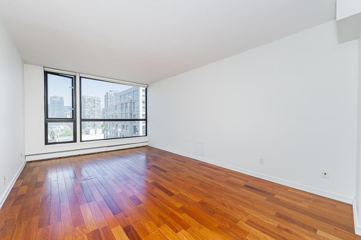 Photo 17 at 1304 - 283 Davie Street, Yaletown, Vancouver West