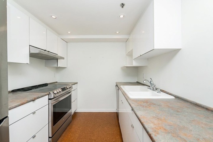 Photo 8 at 1304 - 283 Davie Street, Yaletown, Vancouver West