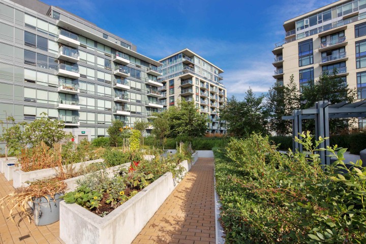 Photo 32 at 312 - 159 W 2nd Avenue, False Creek, Vancouver West