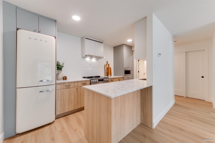 Photo 5 at 102 - 270 W 3rd Street, Lower Lonsdale, North Vancouver
