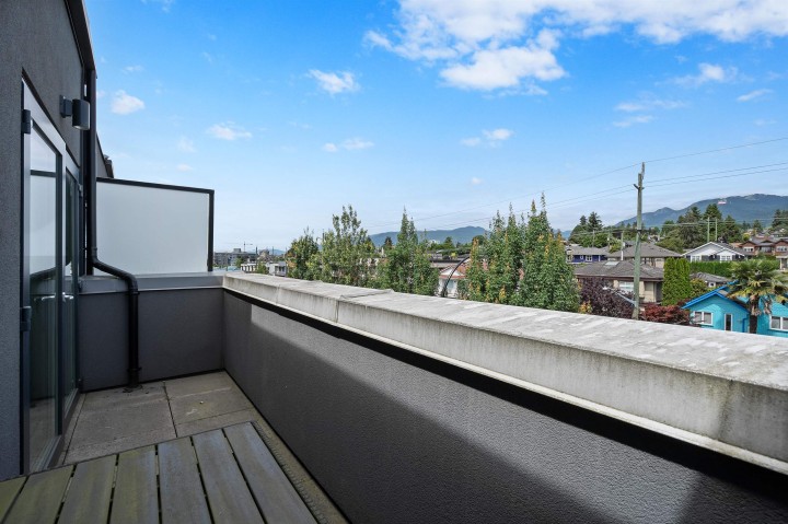 Photo 37 at 207 - 649 E 3 Street, Lower Lonsdale, North Vancouver